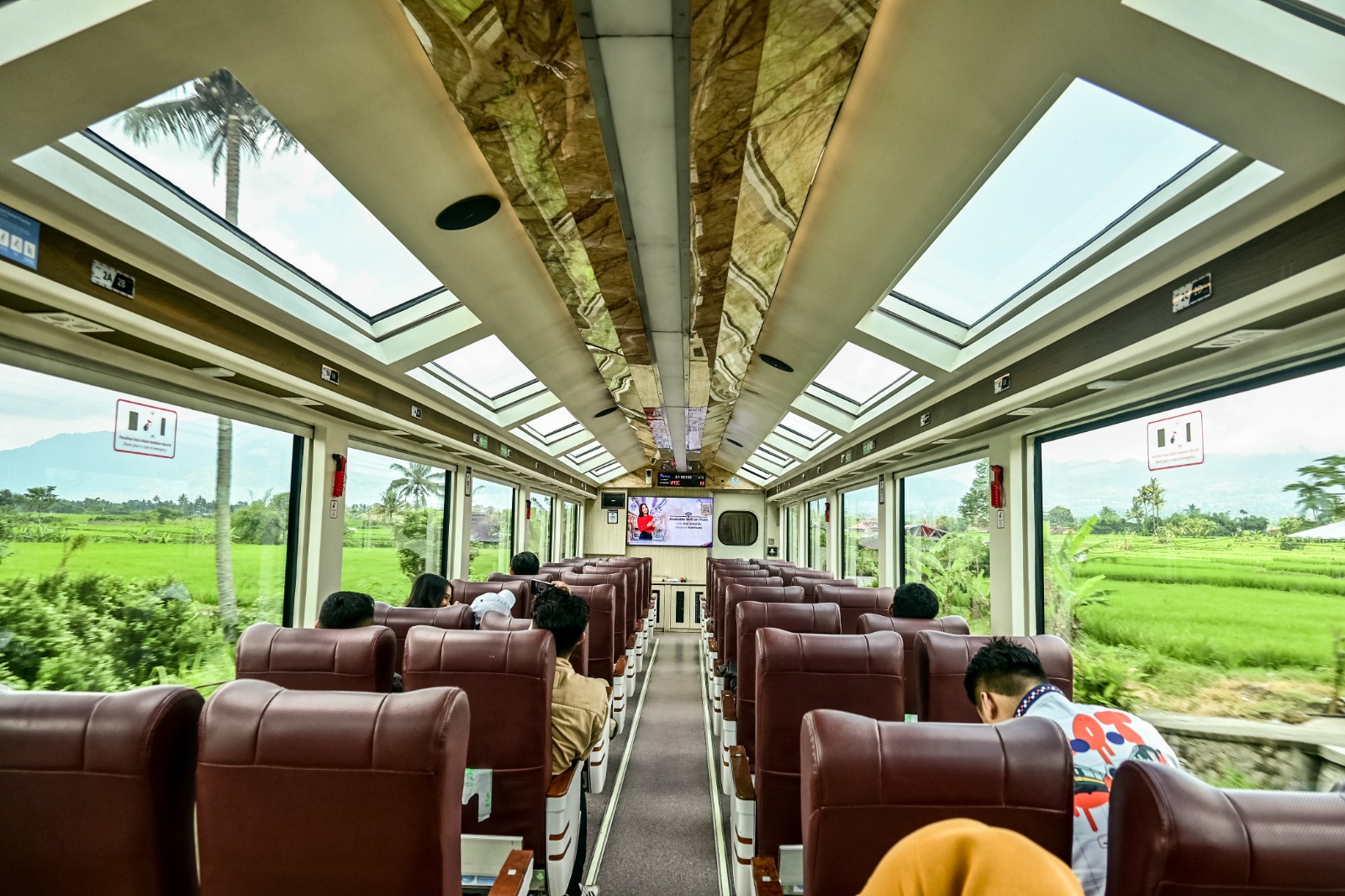 Kereta Panoramic Jadi Favorit Wisata Nataru, Dukung Program Pemerintah Dorong Pariwisata dan Ekonomi Daerah